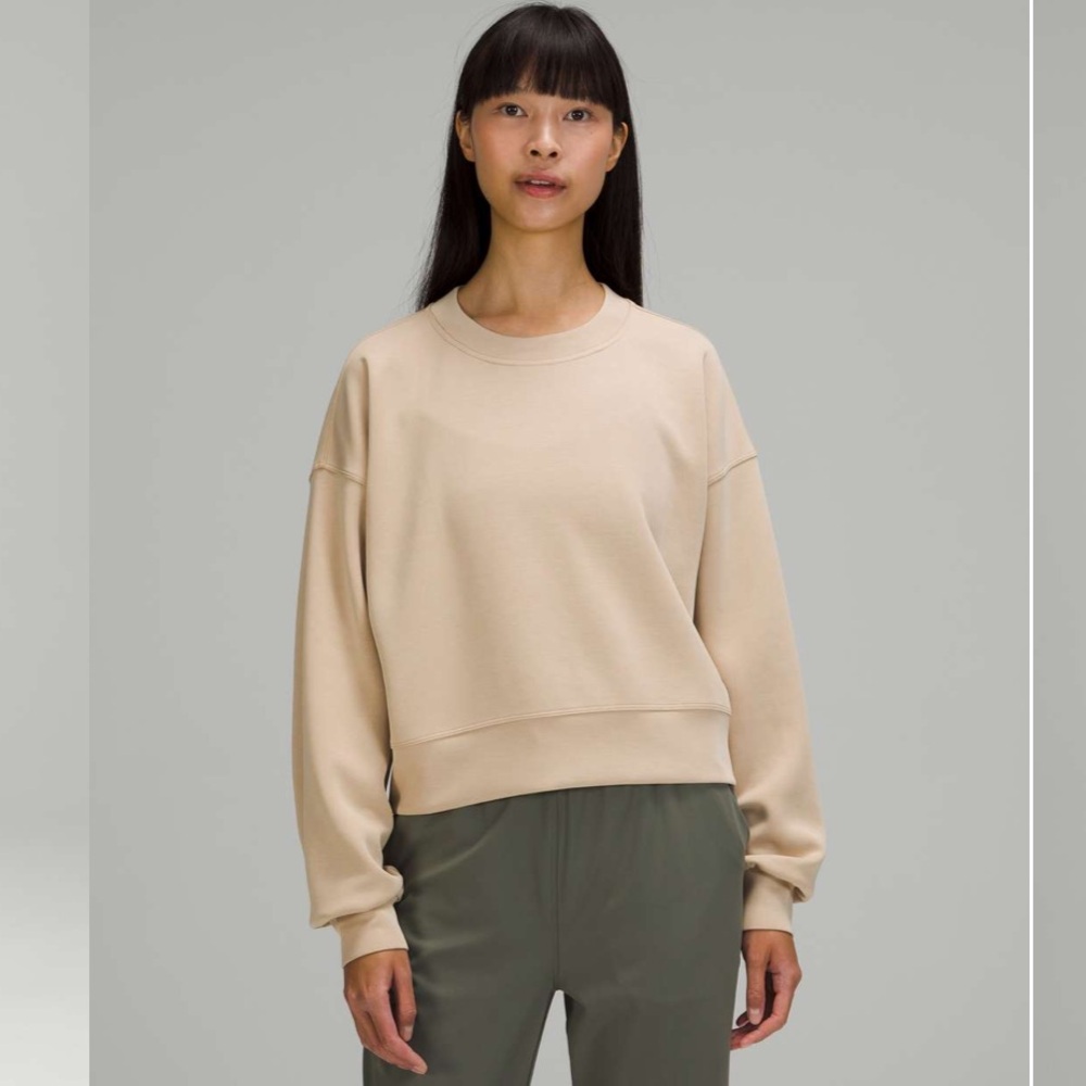 Lululemon Perfectly Oversized Cropped Crew Softstreme